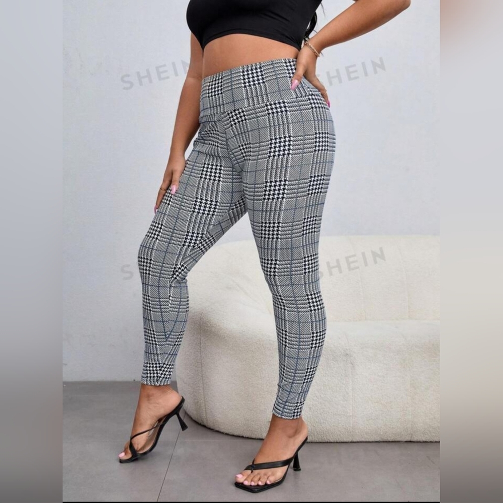SHEIN CURVE HOUNDSTOOTH PLAID HIGH WAISTED STRETCH STRAIGHT LEG LEGGINGS 2XL XXL
